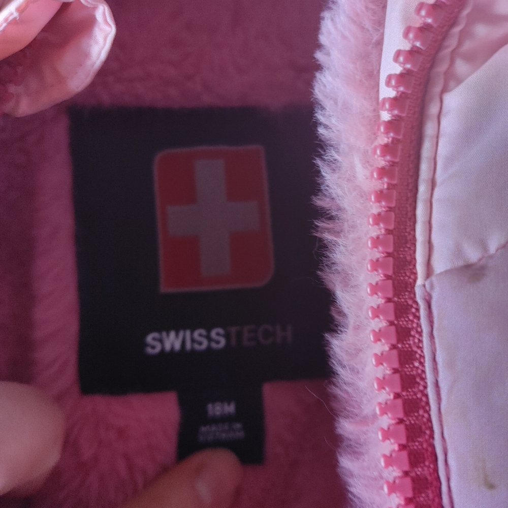Swiss tech - Picture 2 of 4
